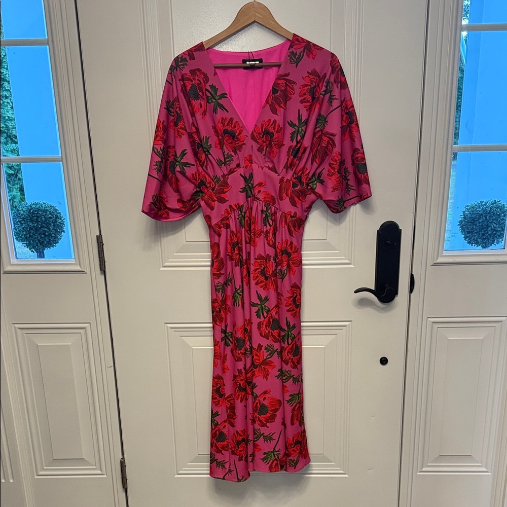 Alexia Admor Pink Floral Midi Dress